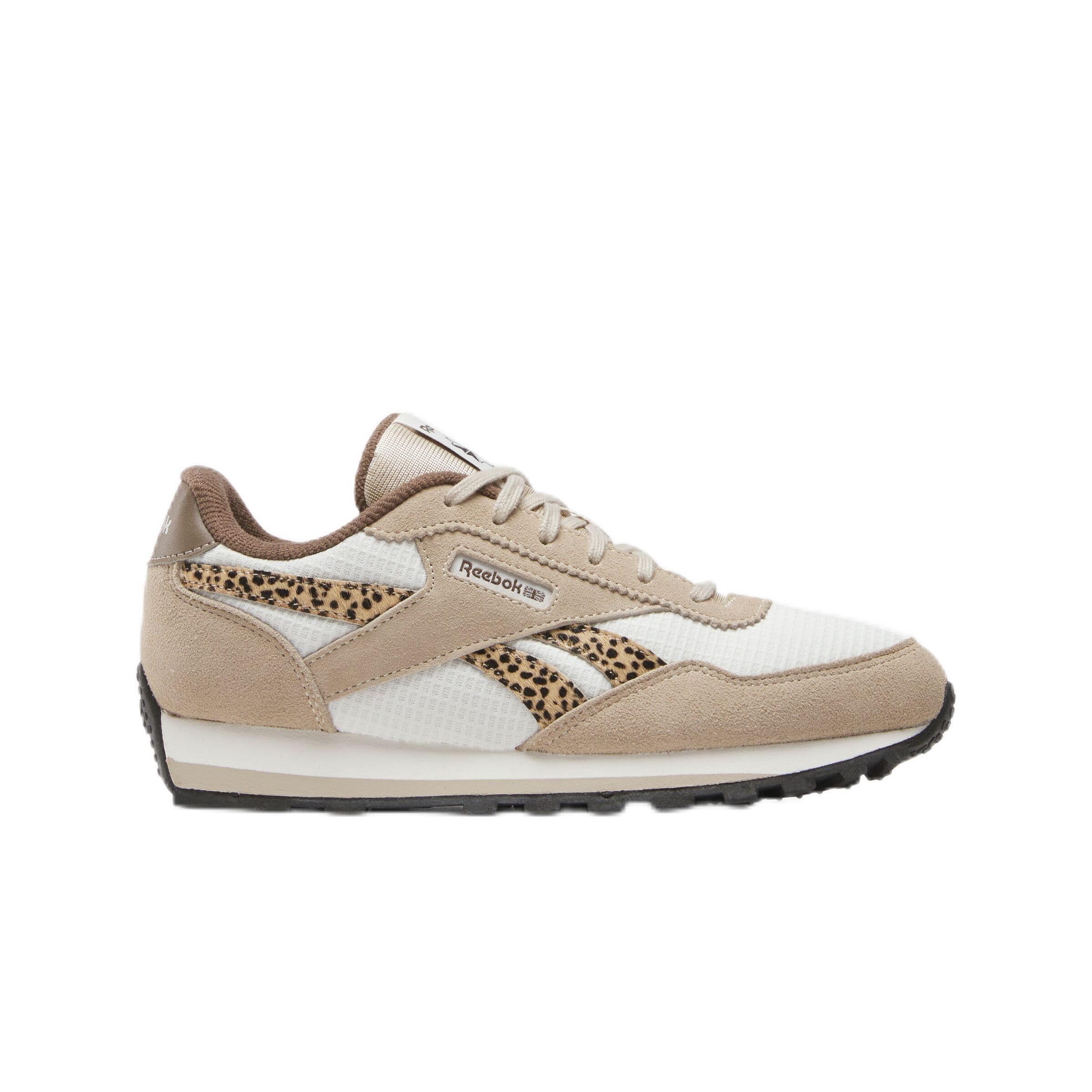Reebok Unisex Children's Classic Az Trainers, Chalk Classic Beige Trek Grey, 4.5 UK