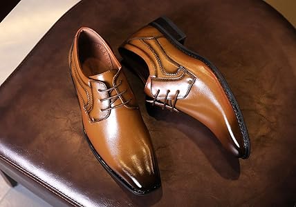 美品【REGAL】ビジネスシューズ(25.5)外羽　ガラスレザー　冠婚葬祭　革靴 REGAL リーガル 靴 メンズ ビジネスシューズ 25ARBE 本革