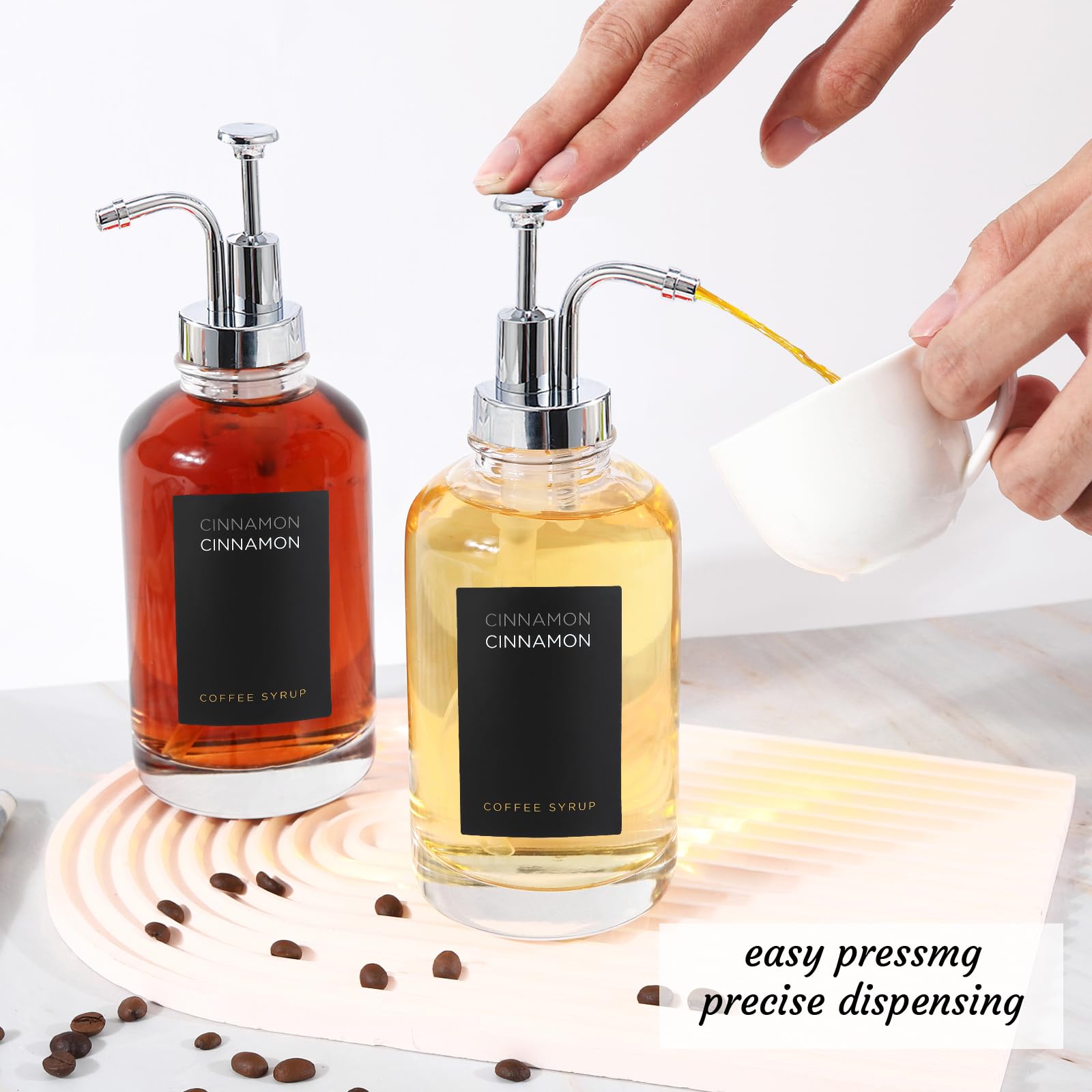 2 Dispenser per Sciroppo di Caffè con 18 Etichette, Pompa per Caffetteria, Bottiglia Minimalista in Vetro, Set di Bottiglie Semplici in Acero/Sciroppo