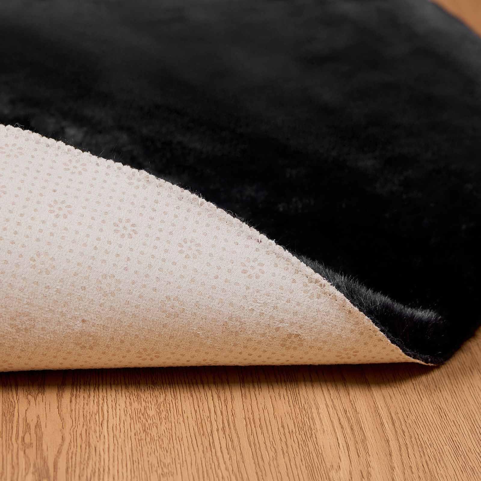 Kunstfell Teppich Rund 120x120 cm Schwarz, Weicher Fellteppich aus Polyester, Rutschfester Kuschelteppich für Wohnzimmer Schlafzimmer und Flur, Moderne Wohndeko