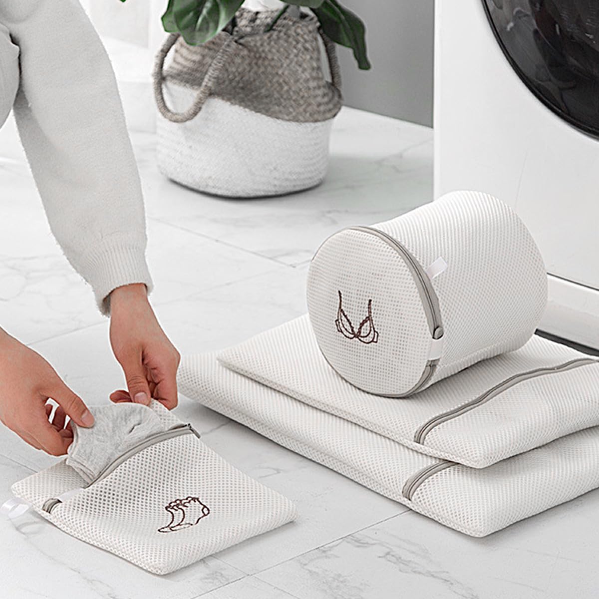 SUPVOX Sacchetti per Bucato Resistenti e Riutilizzabili per in Poliestere Bianco Set da 6 Mantenere Intima senza Pieghe Durante i Viaggi