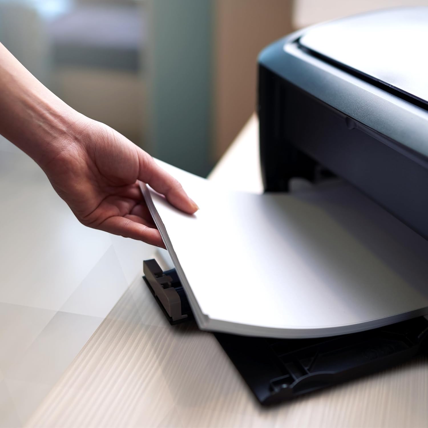 delka Multi-Purpose A4 Printer Paper, 75gsm A4 Paper, 1 Ream, 500 Sheets, White 7 713a1NjLCgL. AC SL1500