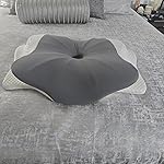 Review Image by Jacqueline Arias Jacqueline Arias