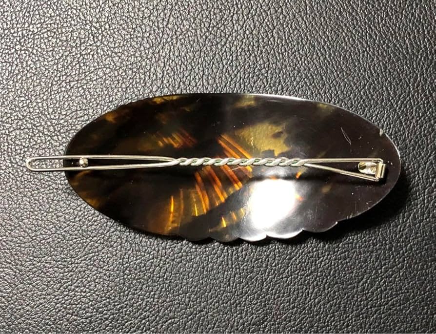 髪留め　本鼈甲　べっこう　希少　斑柄　バレッタ　桐箱　髪飾り　和洋折衷　着物 髪留め本鼈甲べっこう希少斑柄バレッタ桐箱髪飾り和洋折衷着物