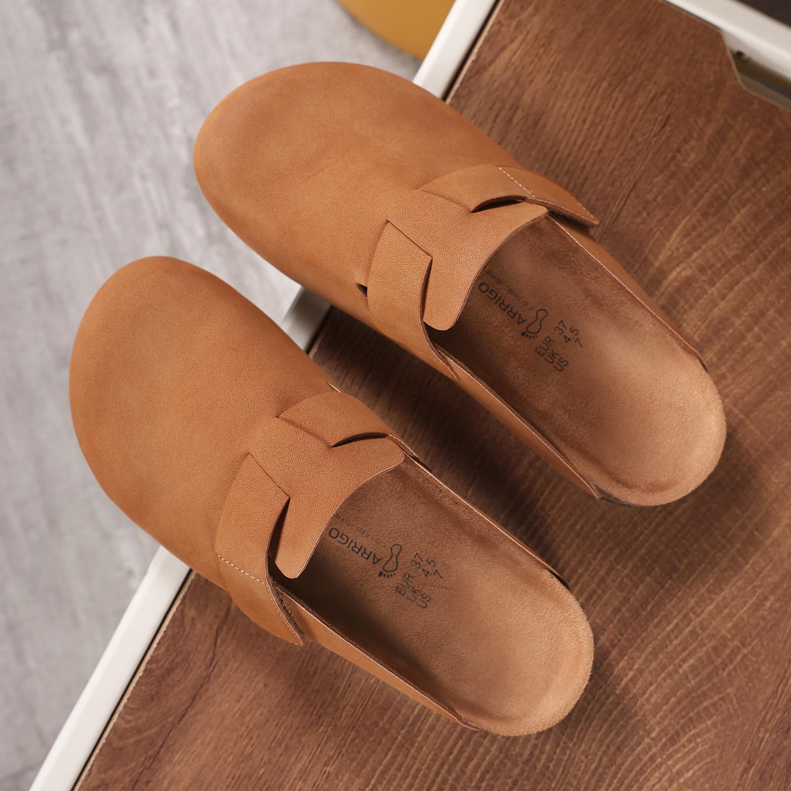 Mules et Sabots Femme Chaussons Cuir Fermé Sandales Confortable Pantoufles pour Intérieur et Extérieur EU36-41