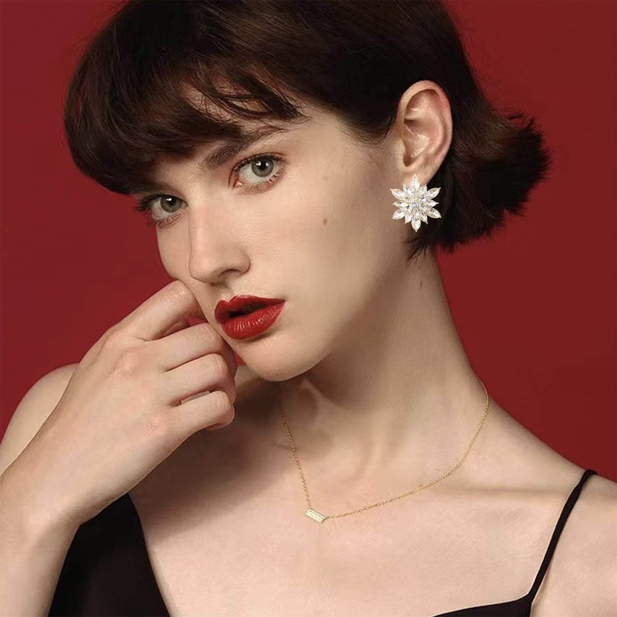 Aretes tipo dormilona con diseño de flores de cristal, elegantes, hipoalergénicos, grandes, grandes, brillantes, circonita cúbica, diamantes de imitación, margaritas, girasol, racimo floral, racimo, 6