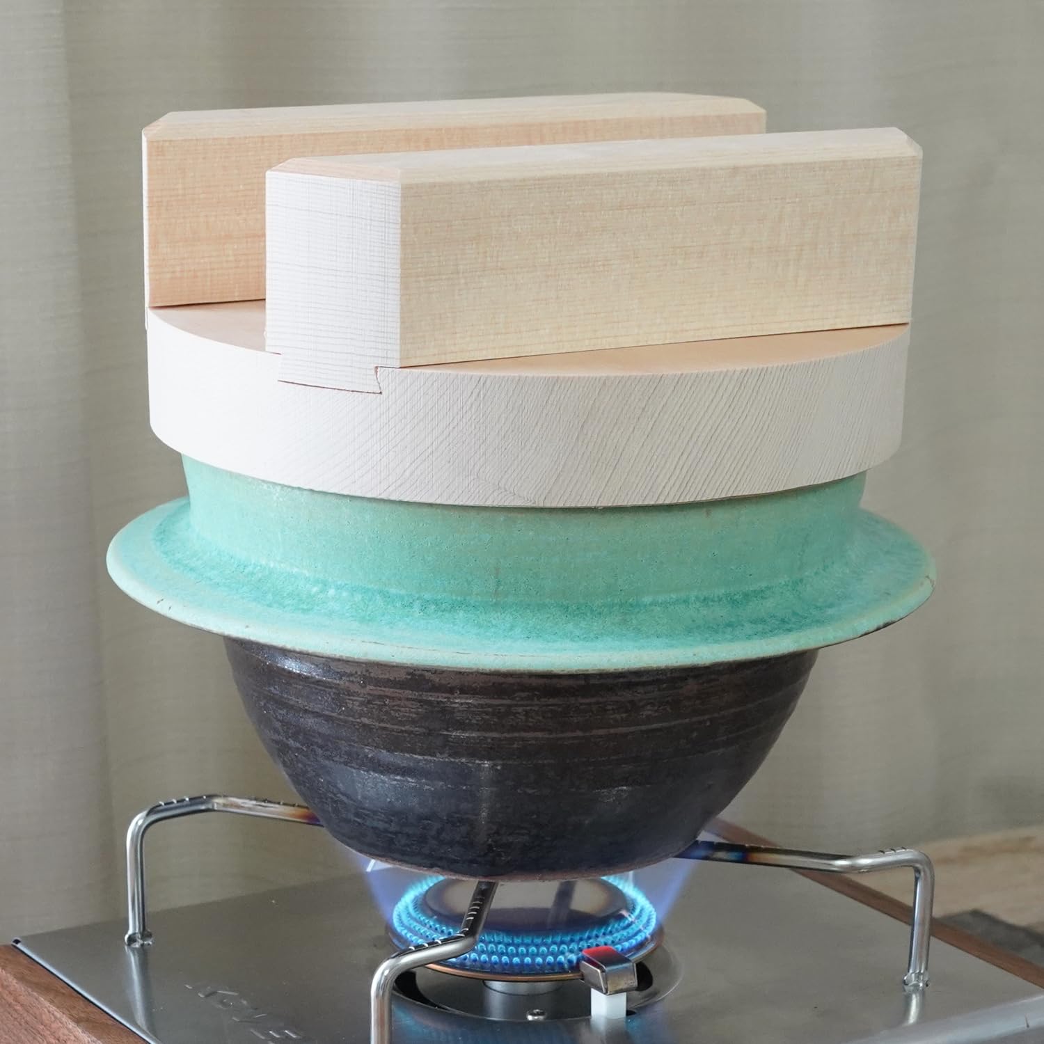 Amazon | ふくべ屋 独歩炎 木蓋付 ごはん炊き専用羽釜土鍋（2合