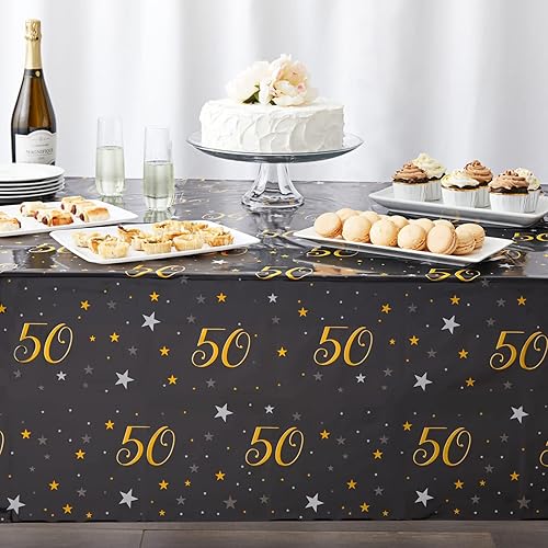 Miniatura 3 de Juvale Manteles de 50 cumpleaños – Paquete de 3, 54 x 108 pulgadas, negro y dorado, decoraciones de cumpleaños 50 para hombres y decoraciones de