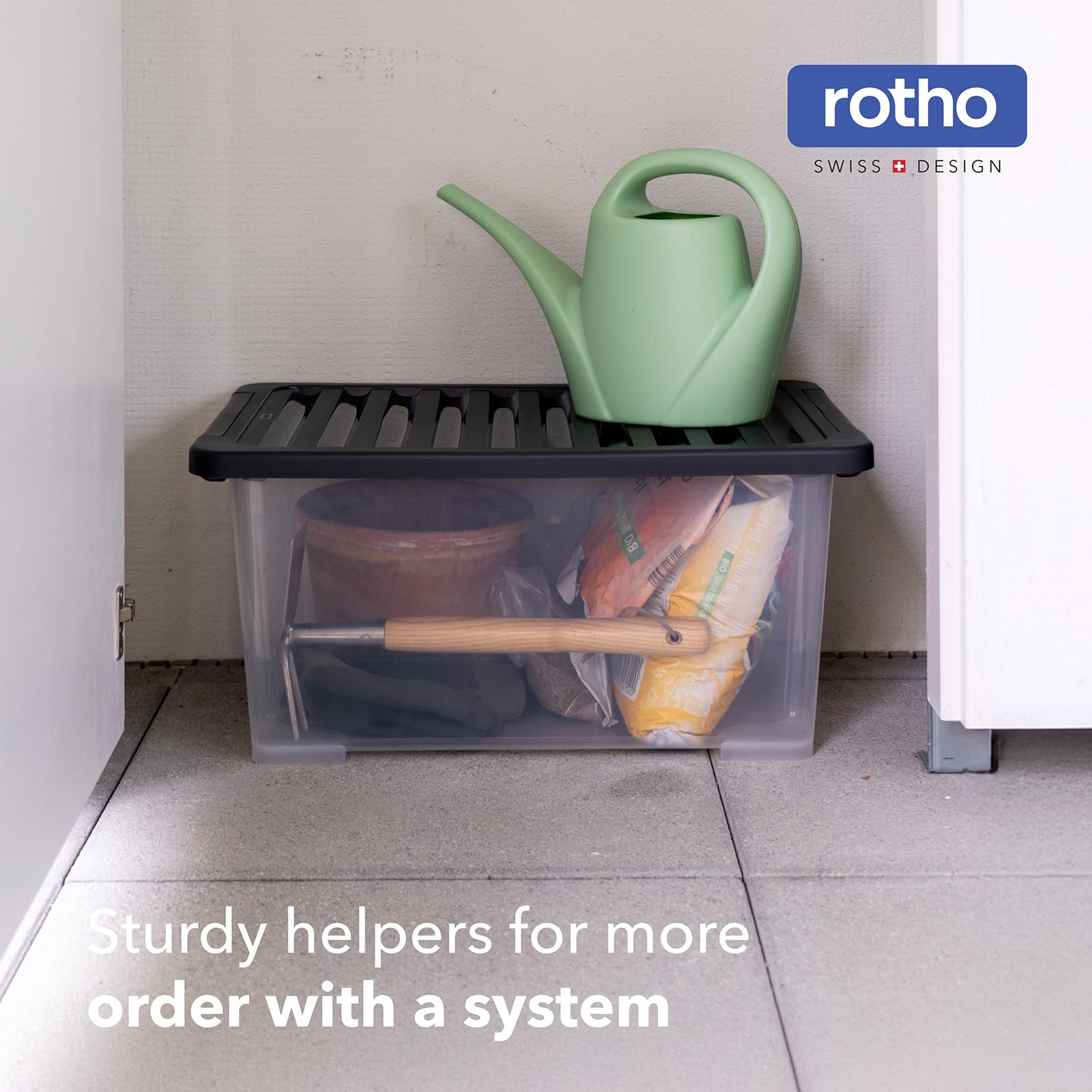 Rotho 4er-Set Core Plus Aufbewahrungsboxen mit Deckel 44l - Boxen Stapelbar | Transparente Kunststoffkiste 59x39,5x28 cm mit Griffen für Keller & Büro, 44 Liter Ordnungssystem mit App-Anbindung