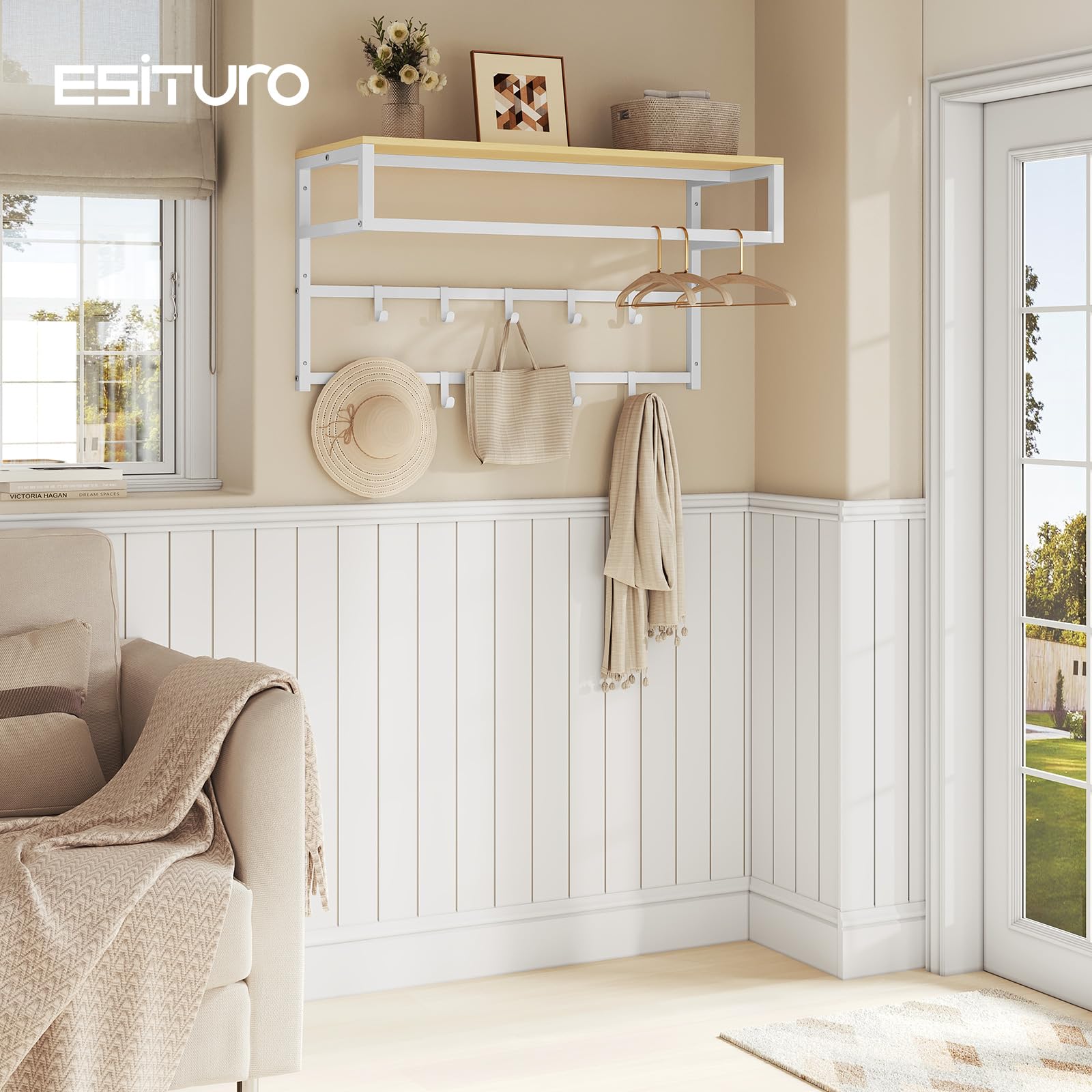 eSituro Perchero de Pared con Estante, Estantería de Pared con 10 Ganchos, Perchero para Colgar Ropa, Toallero Baño, Percha para Salón, Pasillo, Entrada, 80x41x30 cm, Blanco + Madera natural