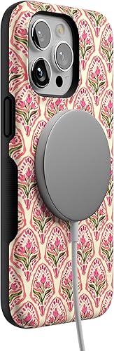 Vista 1548 de Casely Funda para iPhone 15 Pro Max Jardín Secreto Flores mixtas Funda atrevida Compatible con MagSafe y botón de acción Secret Garden