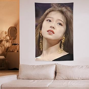 Amazon.co.jp: [Lisianthus] 中森明菜 タペストリー ポスター 壁