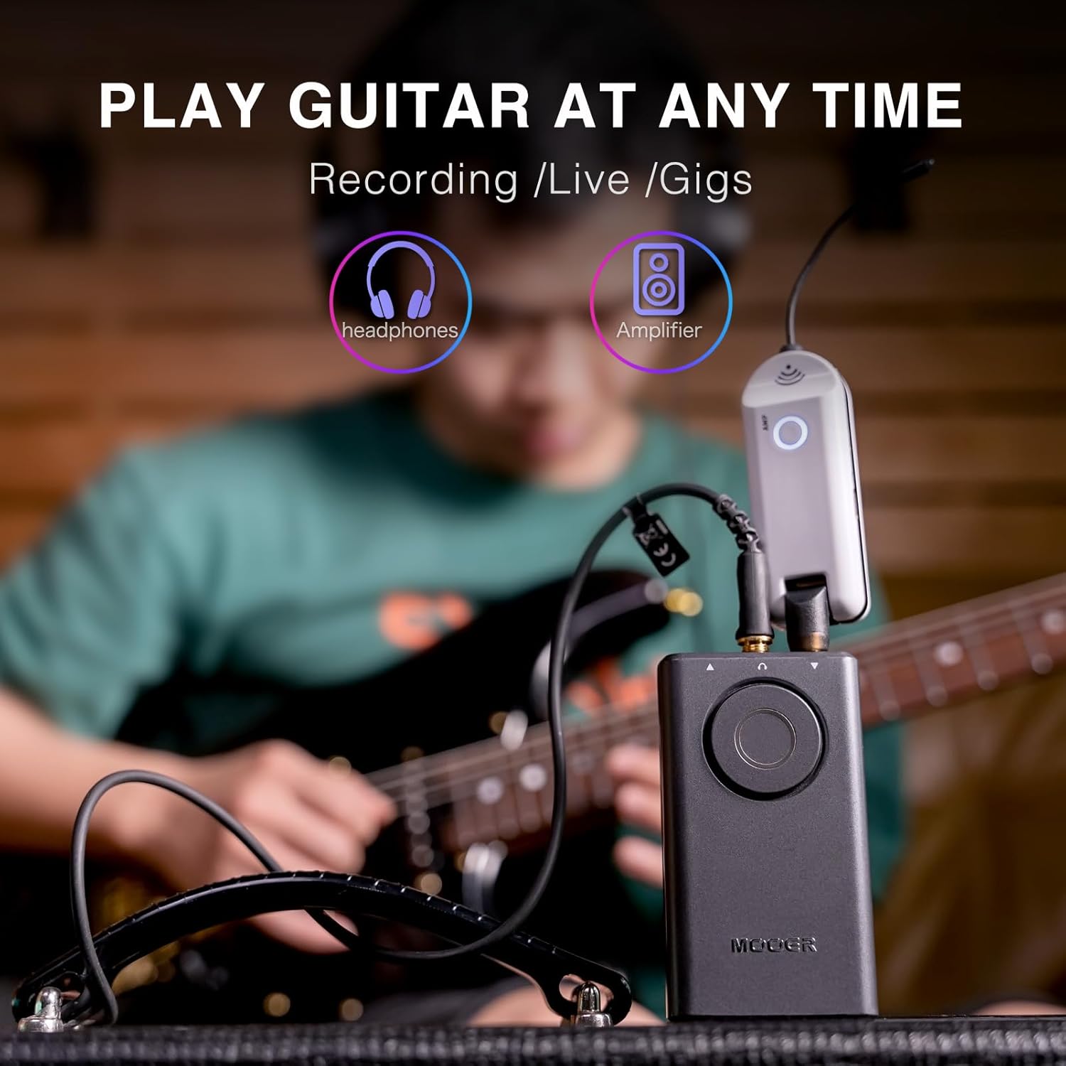 MOOER Prime P1 being used for OTG recording with a smartphone, showing the device's compact size and versatility.