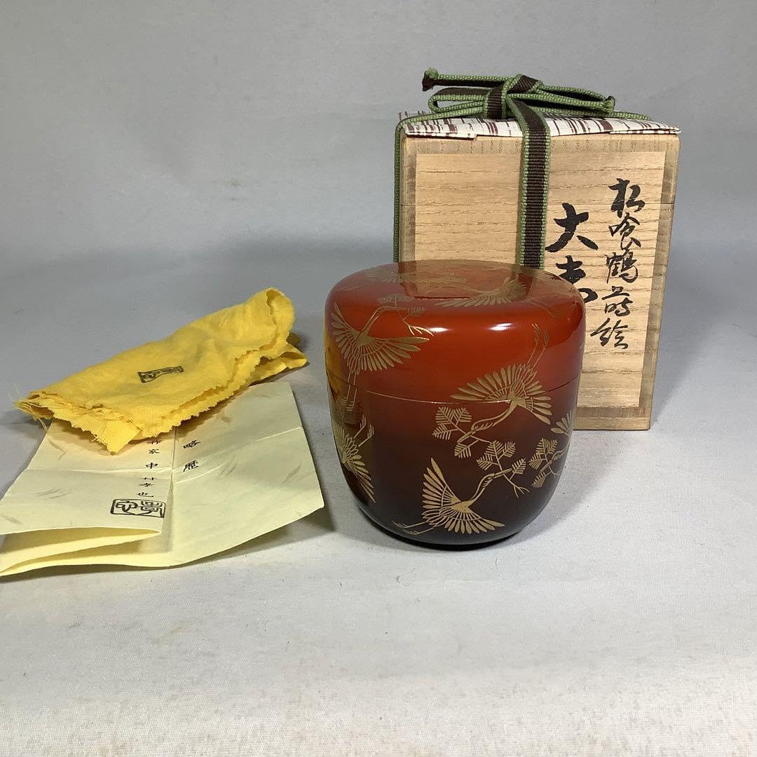Amazon.co.jp: 松喰鶴 蒔絵 大棗 中村孝也 茶道具 : おもちゃ