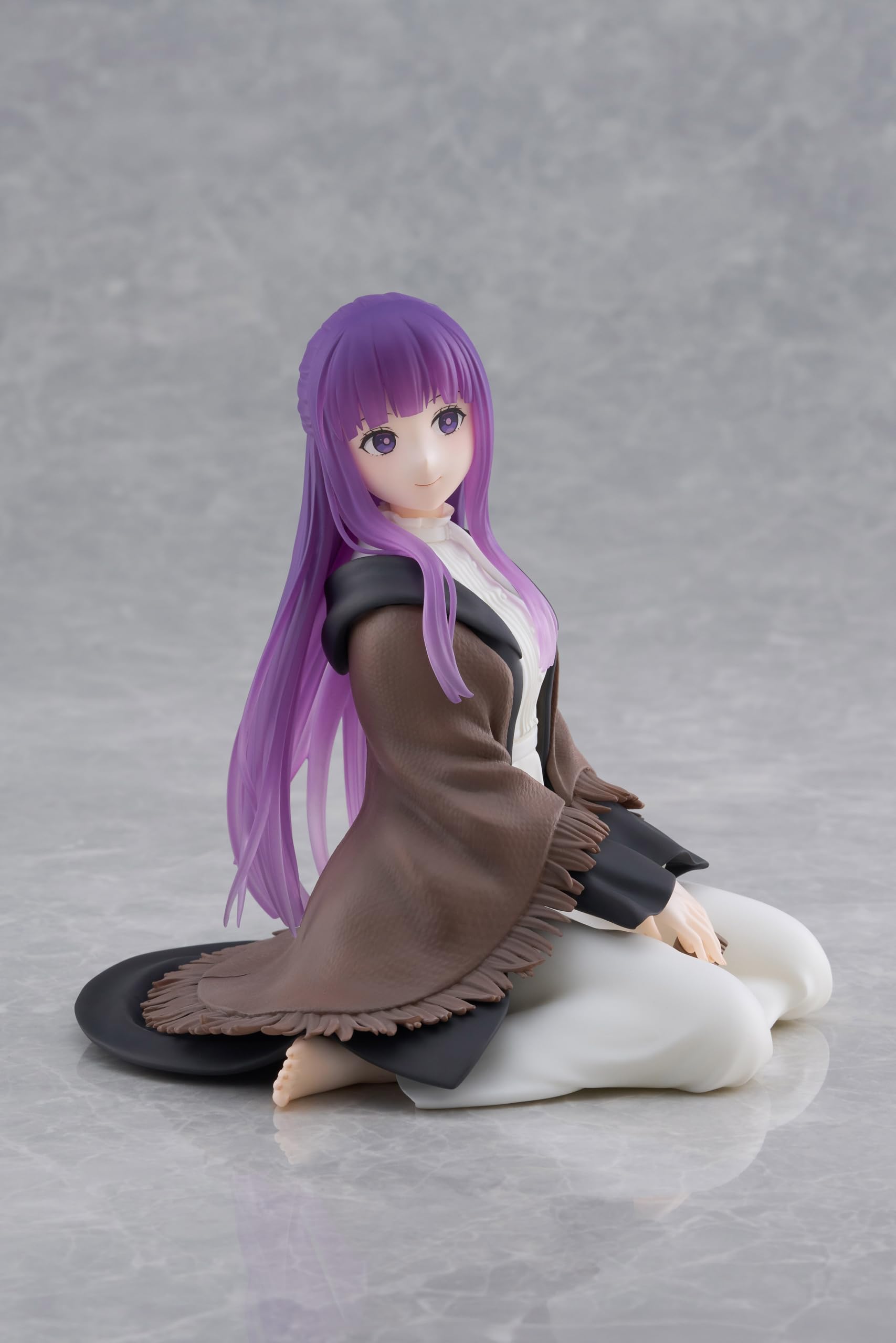 Figura Decorativa De Frieren De 18 Cm Con Flores – Escultura De Anime De 'Frieren: Beyond Journey's End', Hecha En PVC, Ideal Para Coleccionistas Y Decoración De Estanterías, Regalo Para Fans Del Anime