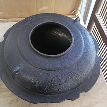 Amazon.co.jp: 釜 茶釜 茶道具 透木釜 浜松地紋 茶道 紙箱 鉄釜