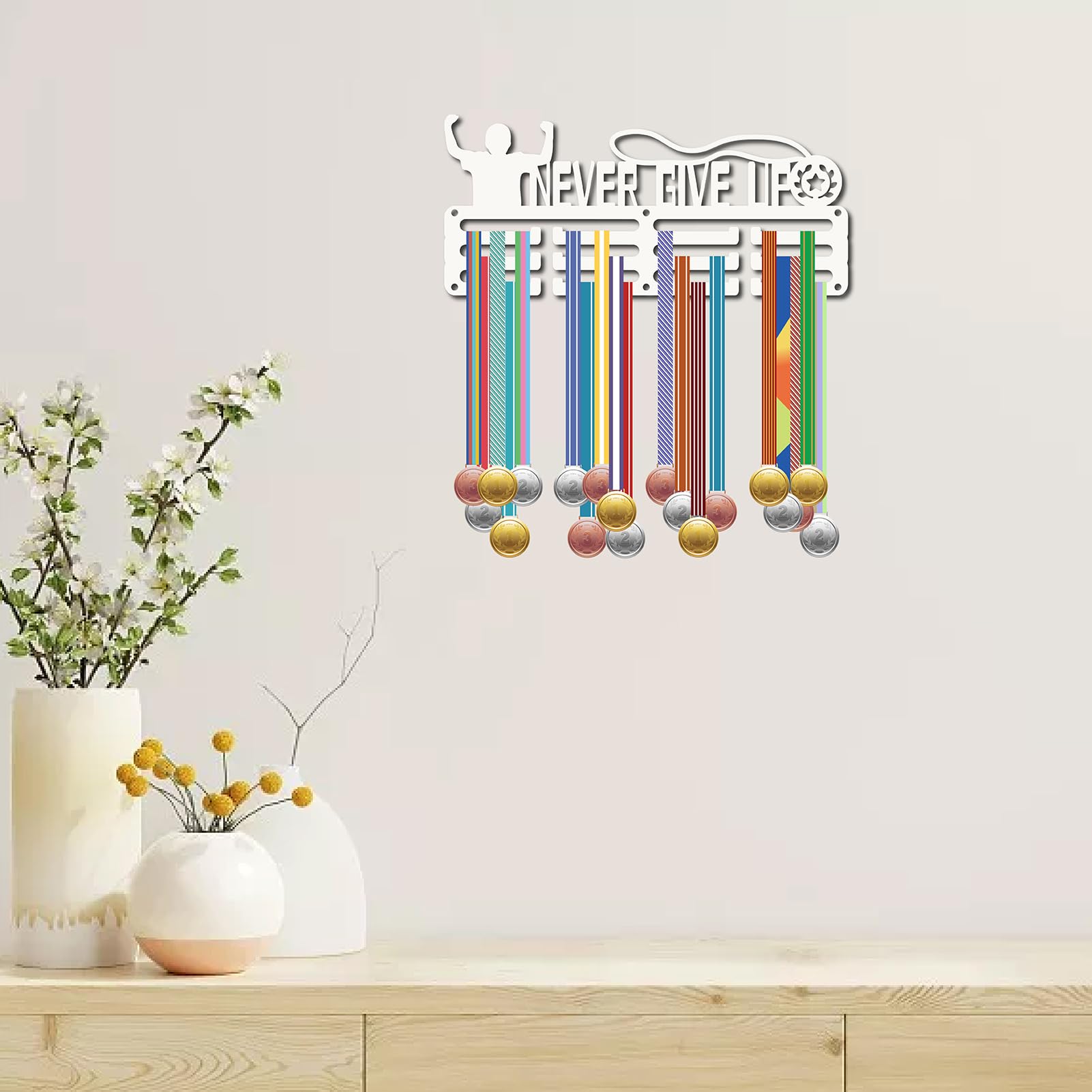 Porta Medaglie Da Parete 'Never Give Up' - Per Oltre 60 Medaglie | Acciaio Nero - Foto 6