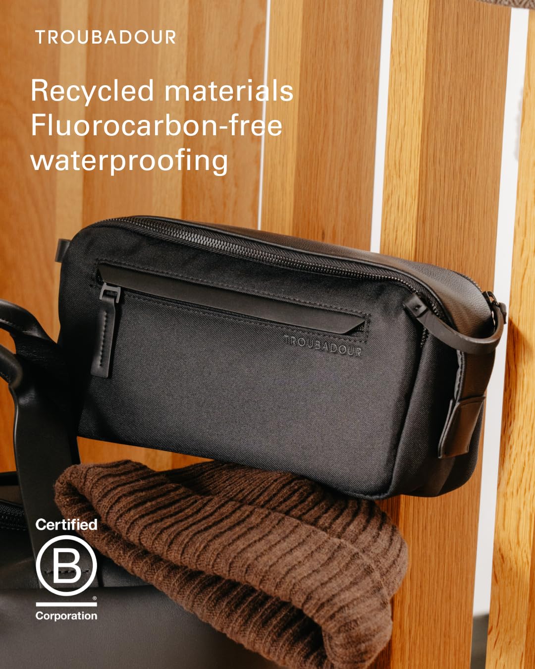 Troubadour Rig Case 2.0 - Organizador tecnológico resistente al agua de alta calidad, compartimentos espaciosos para cables, cargadores y accesorios, duradero y ligero para profesionales en