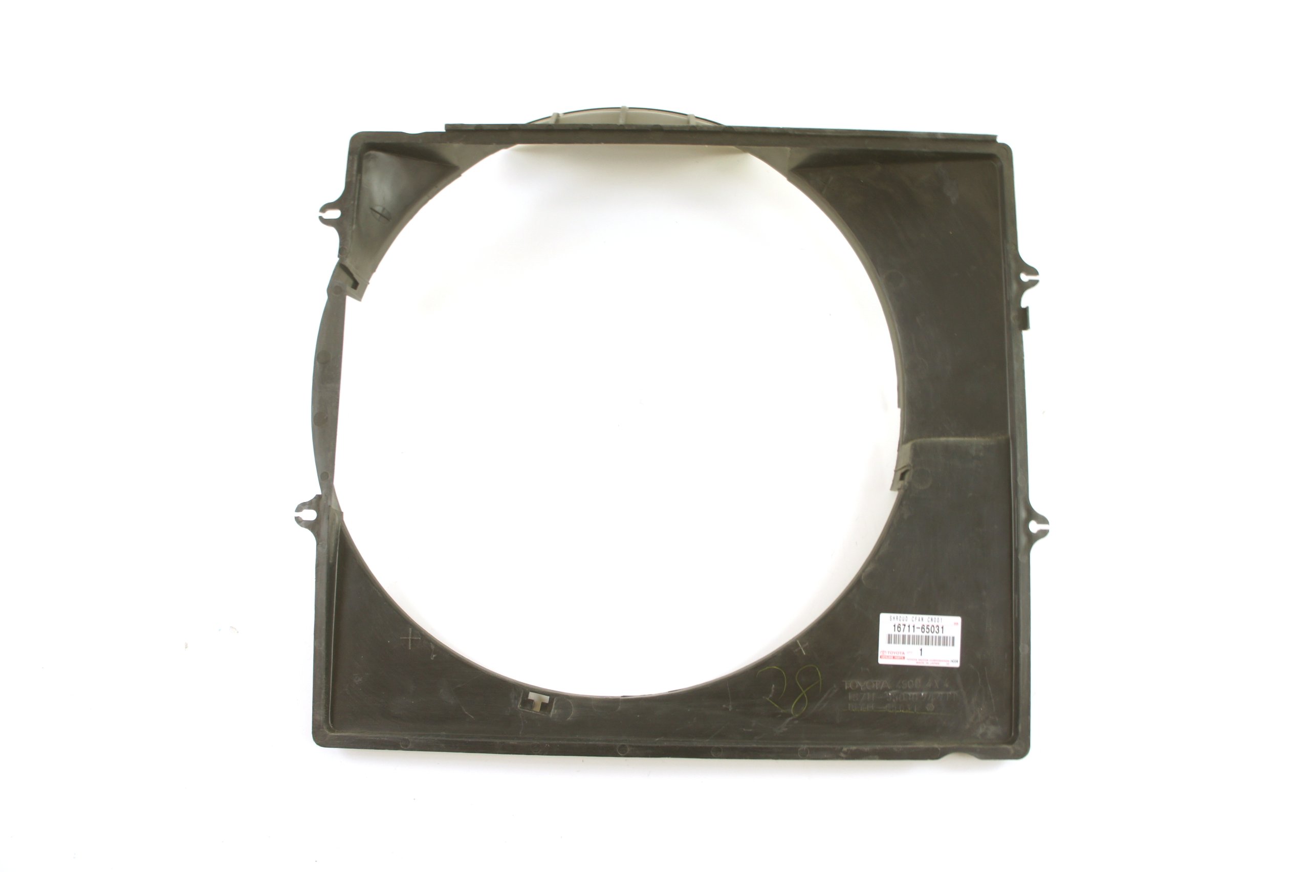 Amazon.com: Genuine Toyota Parts 16711-65031 Radiator Fan Shroud 