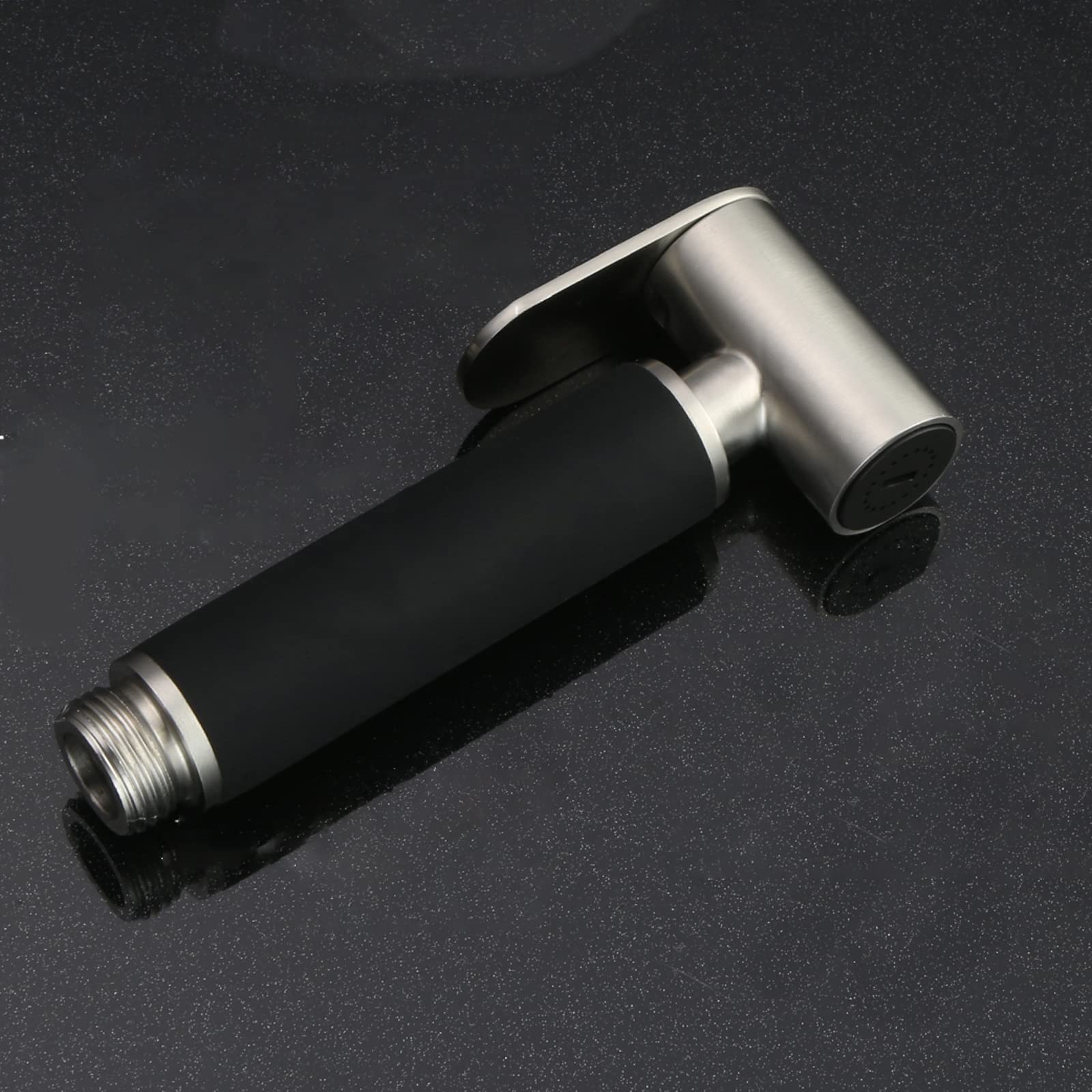 Spruzzatore per Bidet Acciaio Inossidabile Doccetta per Bidet Montaggio a Parete Palmare Spruzzatore Bidet con Tubo in Acciaio Inox e ABS Base, per l'igiene Personale, Angolo Regolabile