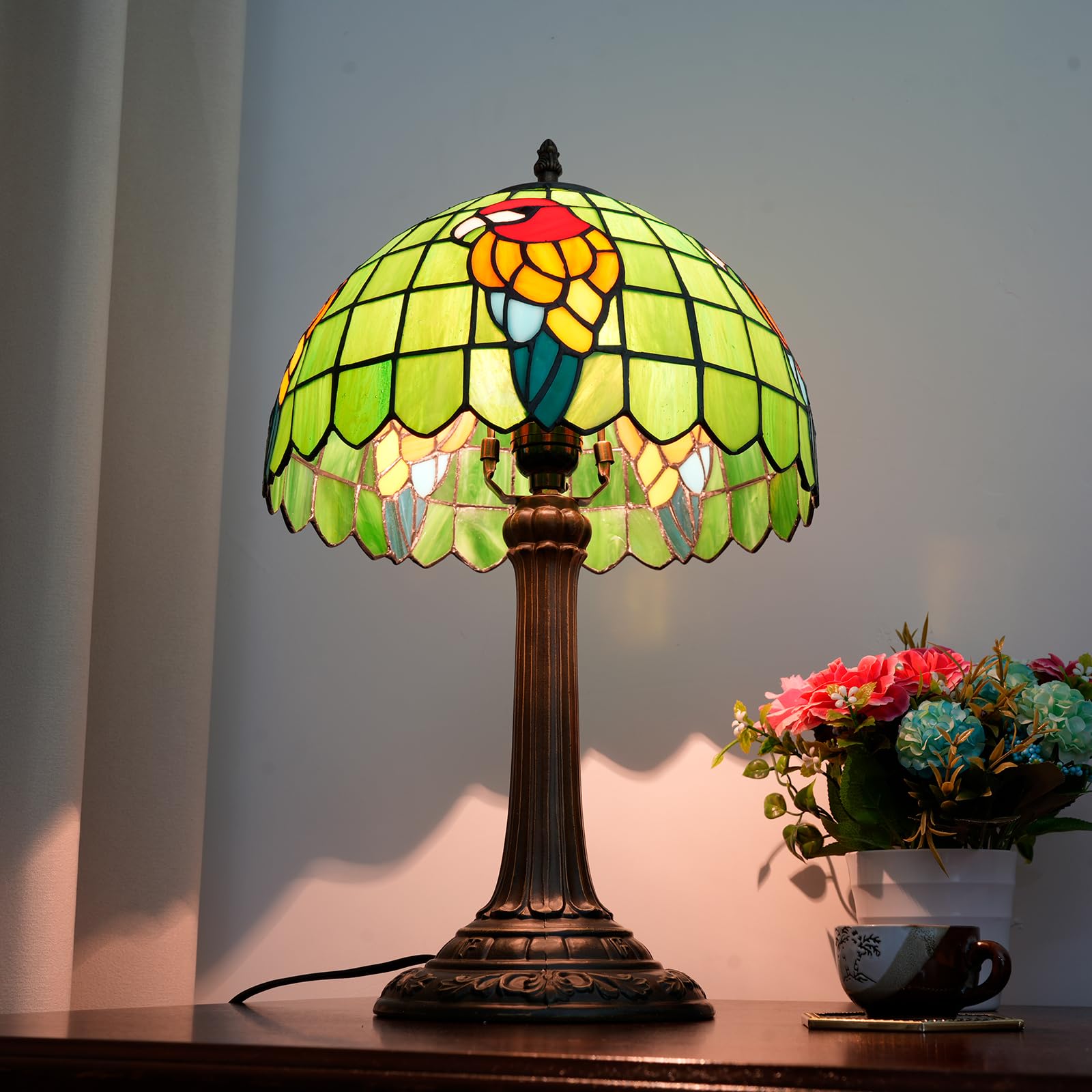 Tiffany Lampa Papuga Zielona Sypialnia Lampa Stołowa Witraż Czytanie Lampka Nocna Do Domu Salon Biuro Dormitorium Jadalnia Udekoruj