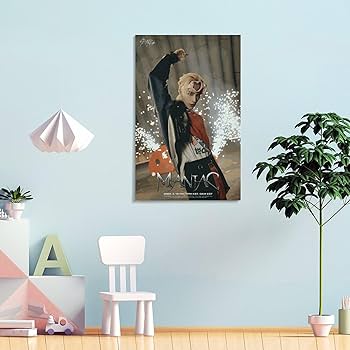 Amazon.co.jp: HYUJIN ヒョンジン Stray Kids ストレイキッズ