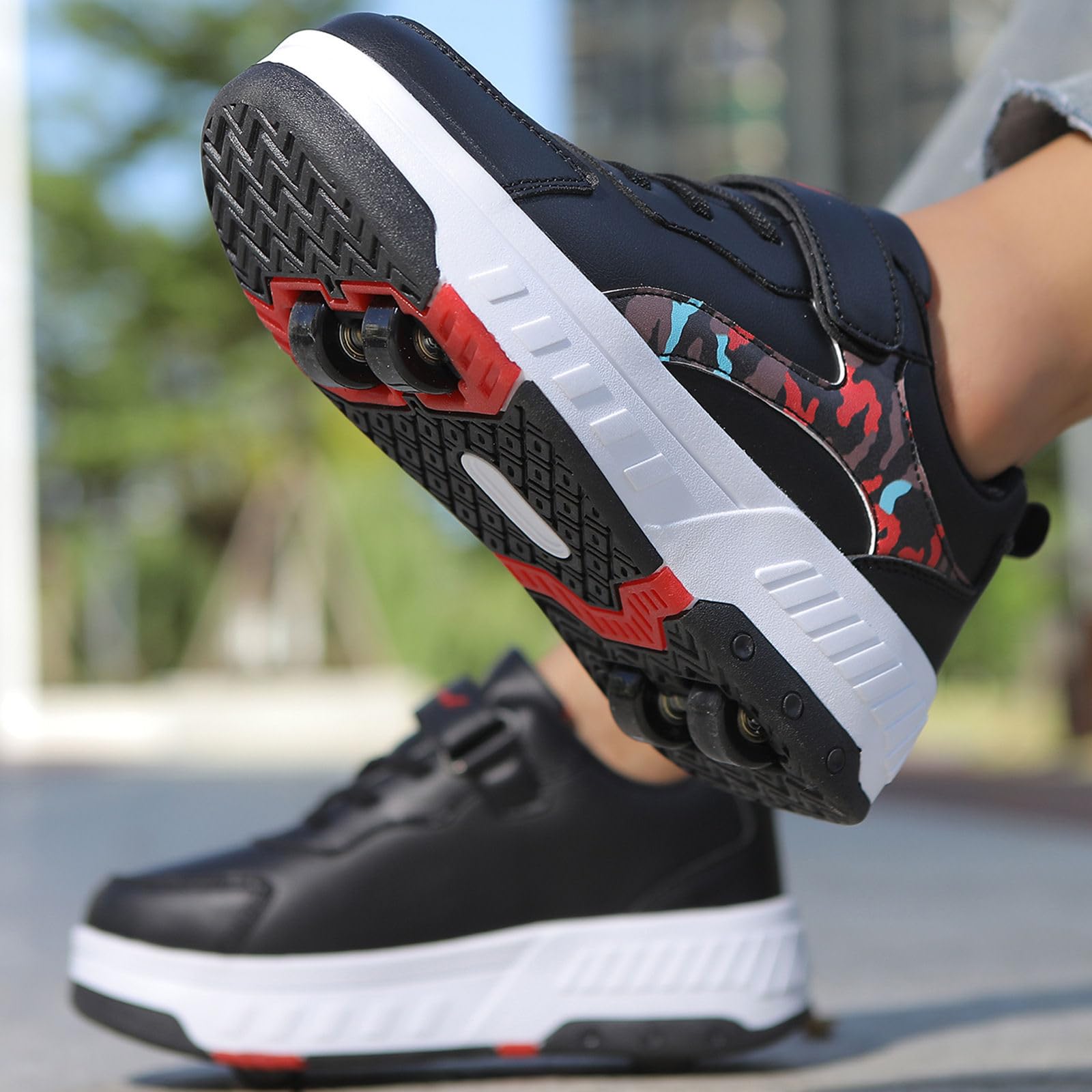 Surwin Chaussures Enfant avec roulettes, Motif Camouflage Chaussures à roulettes 4 Roues Boucle en Nylon Chaussures de Skateboard Fille Garçon Basket à roulettes Chaussure Roller