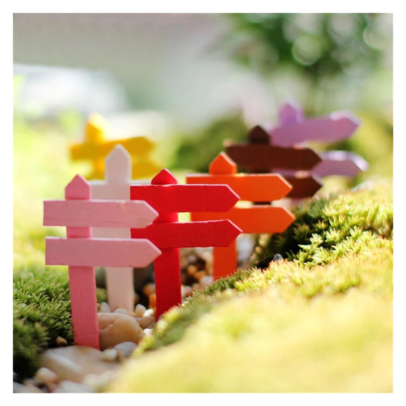 YDMHYLAI Garden Ornaments Miniature Garden Ornament Statue Figurines for Landscape Pot Dollhouse Home Decor, Soft Lightweight(5pcs Fingerpost)