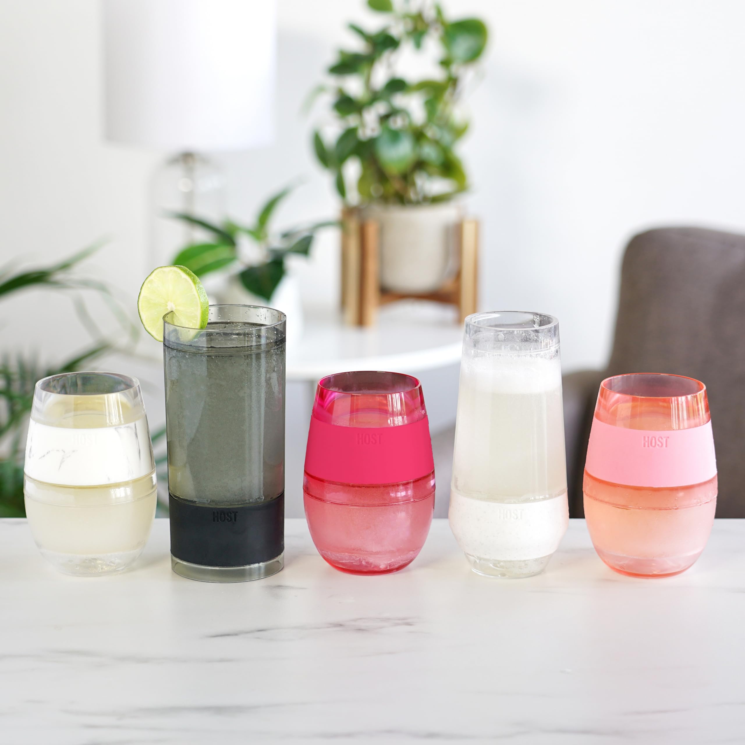 HOST Champagne Freeze Kühlbecher, Doppelwandige, isolierte, gefrierbare Weingläser ohne Stiel mit aktivem Kühlgel | mit isoliertem Silikongriff, 4er-Set, 266 ml (9 oz) – Glitzer (10040)
