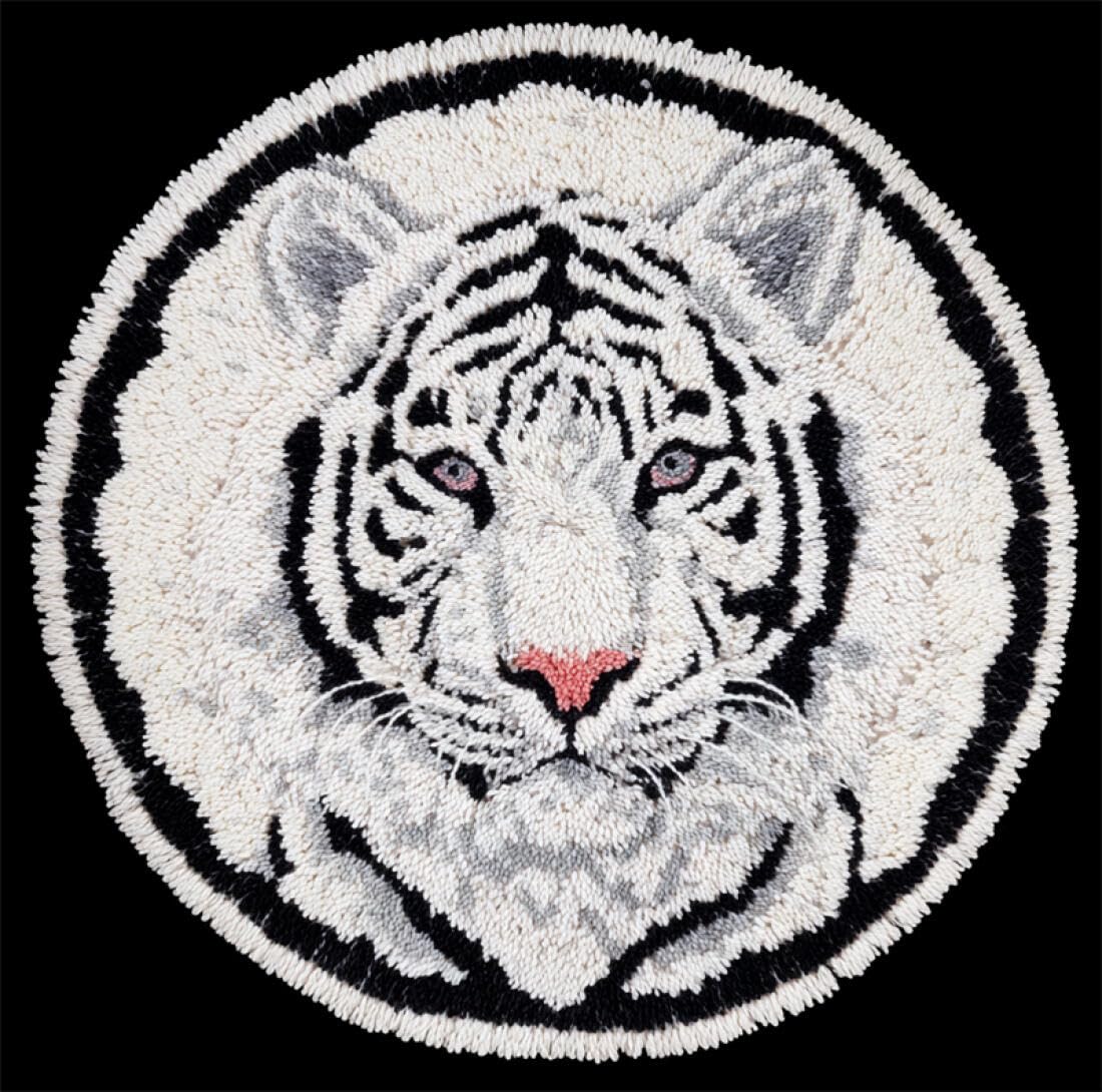Rqwybcaxn DIY Latch Hook Rug Kit for Beginners Animal Crochet Starter Kit White Tiger Portrait 60x60cm Round Tapestry with Crochet Hook Bedroom Craft Gift