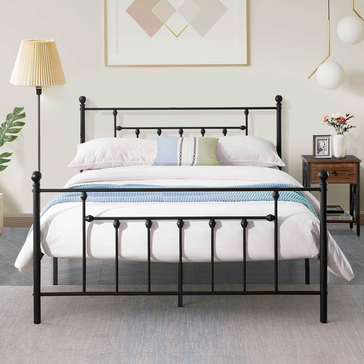 VECELO Queen Size Metal Platform Bed Frame with Headboard and Footboard, Heavy Duty Slat Support/No Box Spring Needed Mattress Foundation/Underbed Storage Space, Victorian Style Queen Size Black