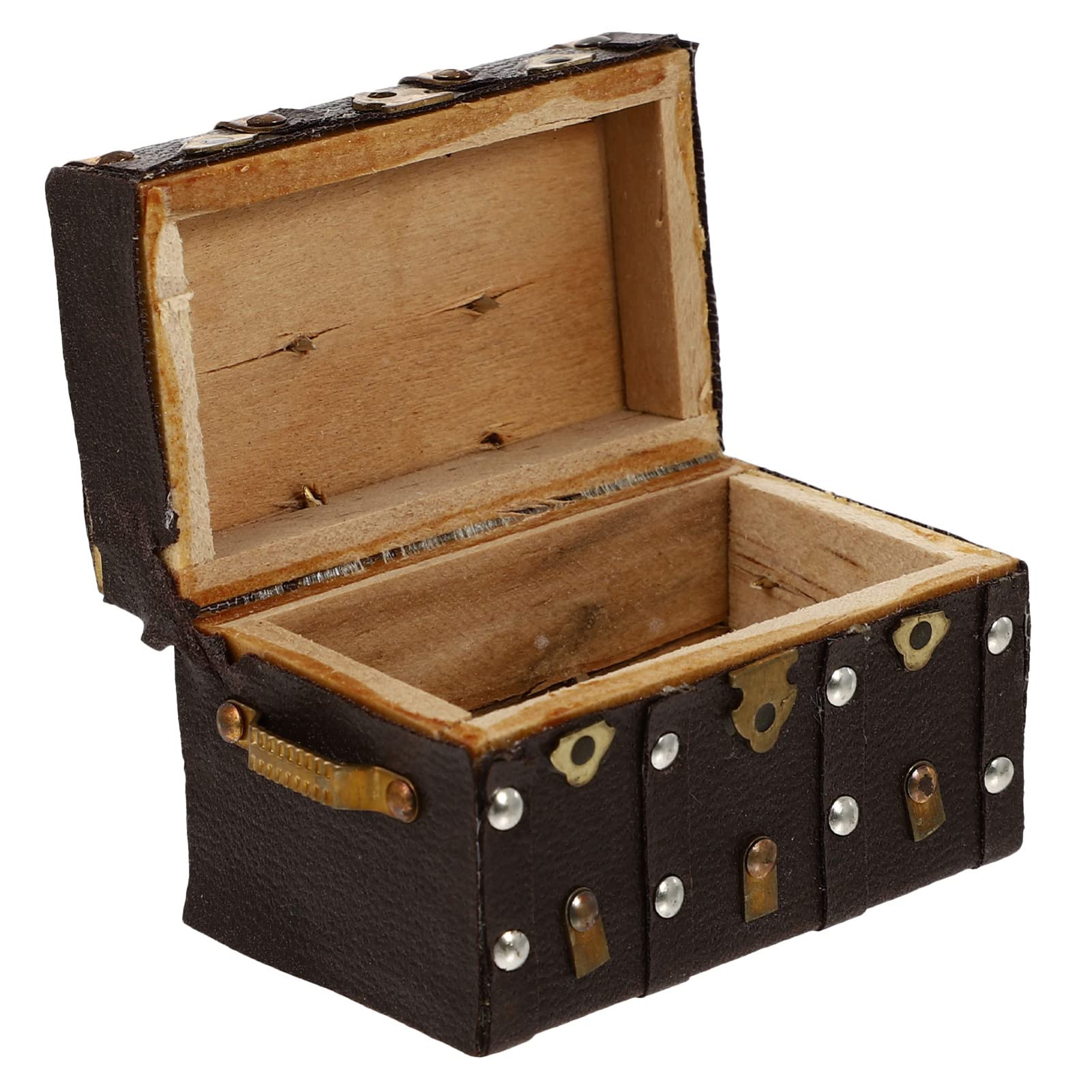 Doll storage chest Clearance