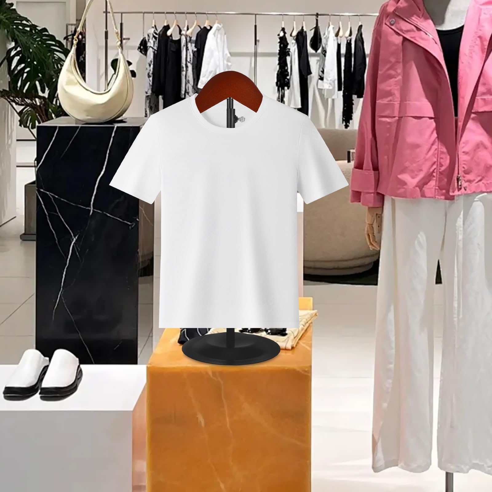 Yardwe Présentoir à Vêtements Réglable en Hauteur pour Tops et Vestes avec Base Noire Stable en Bois et Fer, pour Boutiques de Vêtements et Expositions