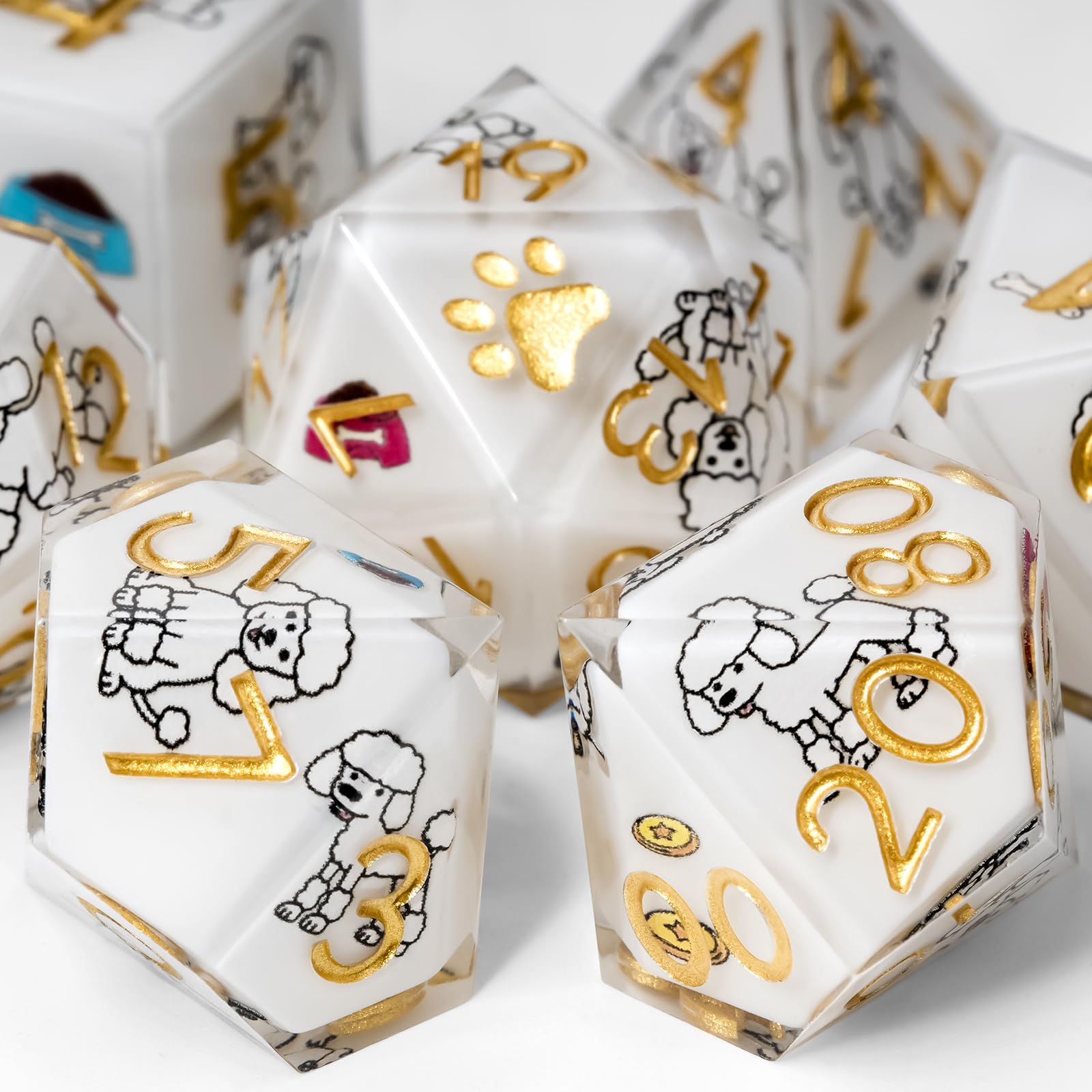 GU BEI TE DND Dice Set 7-Pcs, Sharp Edge Cute Dog Style Resin Dice Polyhedral Resin Sharp Edge Dice for Roleplaying Games Dungeons and Dragons RPG MTG Table Games（Poodle）