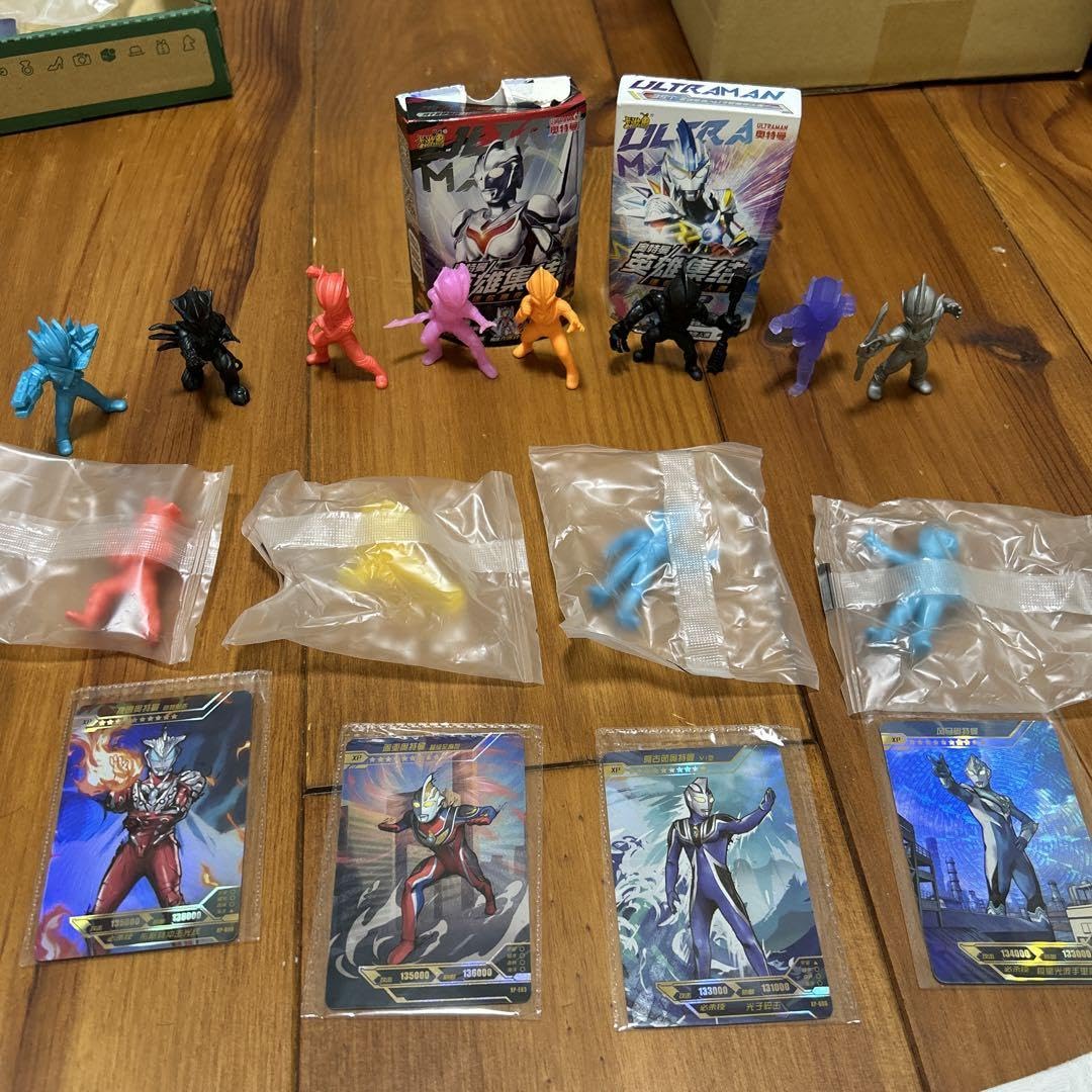 ウルトラ怪獣消しゴム　ウルトラマン英雄集結　ボックスジオラマセット　1box ウルトラ怪獣消しゴム ウルトラマン英雄集結 ボックスジオラマ