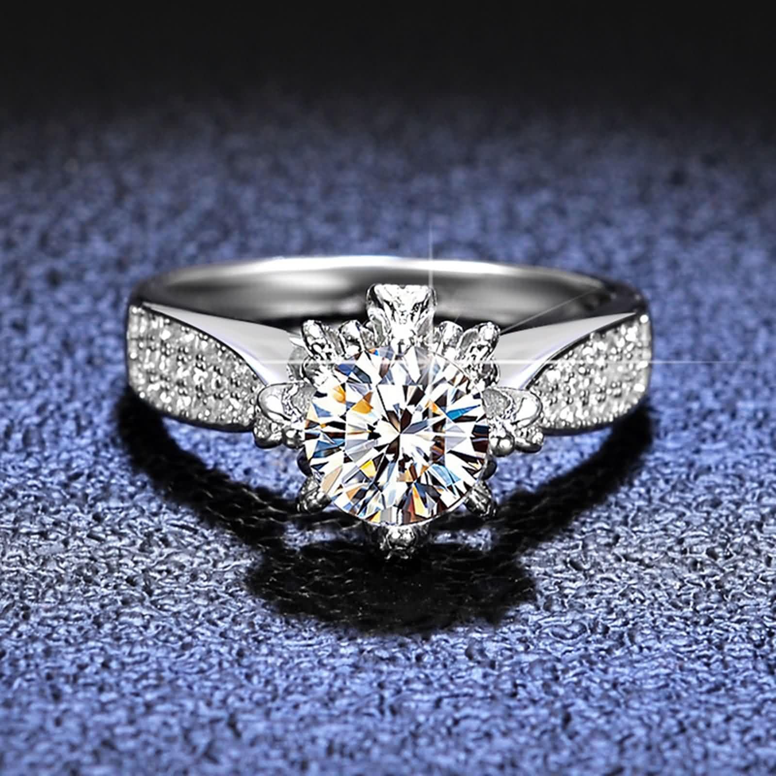 KnSam Weiß Gold 9K/14K/18K Verlobungsring Echt Gold Schmuck, Blumen 4 Klaue Hochzeitsring mit Labor Erstellt Diamant, Solitärring Au 375/585/750 Weißgold, Gr.47-65