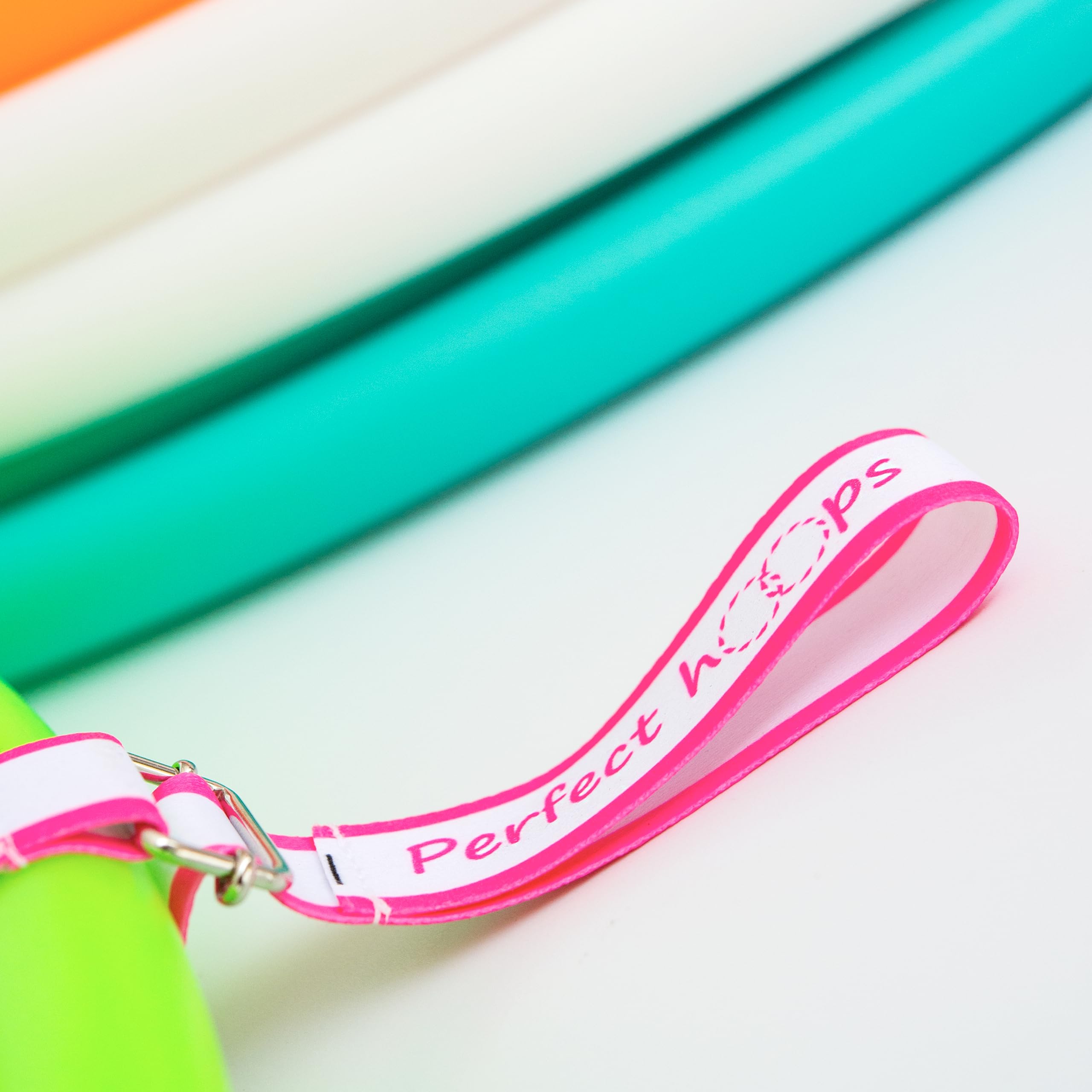 Play Juggling - Cerchio Hula Hoop - Perfect Hoop - Disponibile in tantissimi Colori e in 2 diametri con Tubo 20mm - Ripiegabile, Cerchio per Esercizi Fitness, Cerchio Ginnico