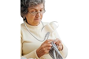 Magnify Reading Experieces with Hands-Free Neck Wear Magnifying Glass