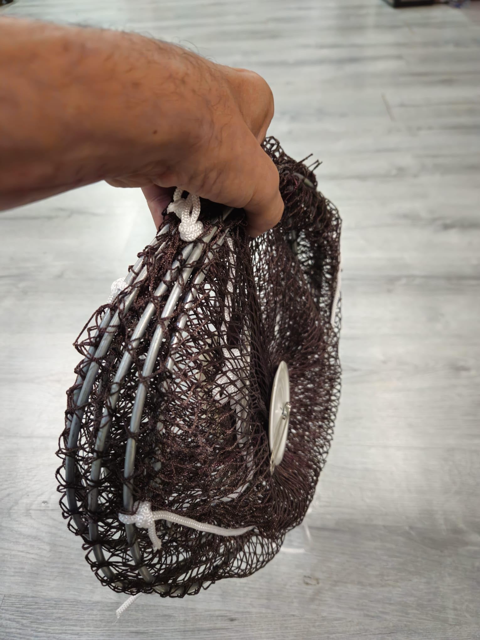 Pack de 4 Reteles Evia de Nylon para Pesca de Cangrejos 30 cm Diámetro | Malla Rojiza 5 mm de Alta Resistencia | Estructura de Acero Doble aro | Imperdible y Plomo