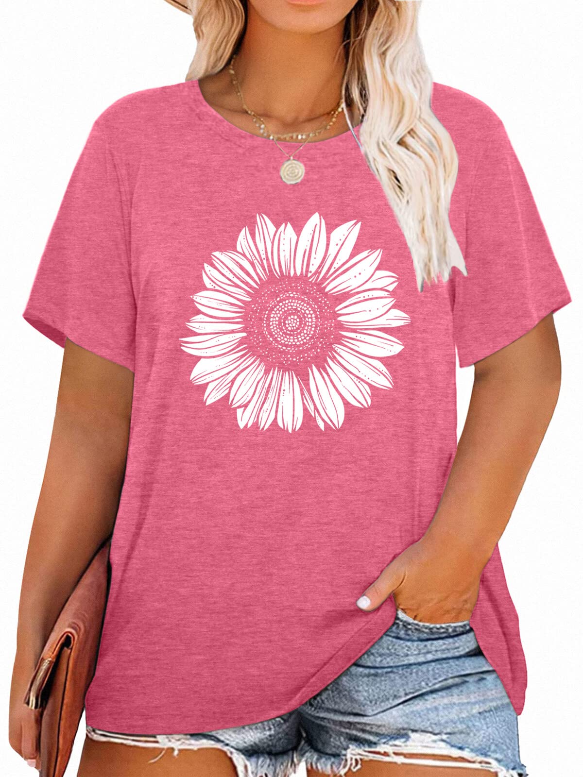 Womens Plus Size Daisy Graphic T-Shirt Summer Flower Cute Short Sleeve Shirts Casual Loose Tees Tops for Women
