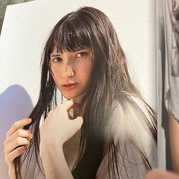 市川紗椰 写真集(サイン入り) & CD セット Amazon.co.jp: 市川紗椰 ／ 直筆サイン入り写真集 夜が明けたら