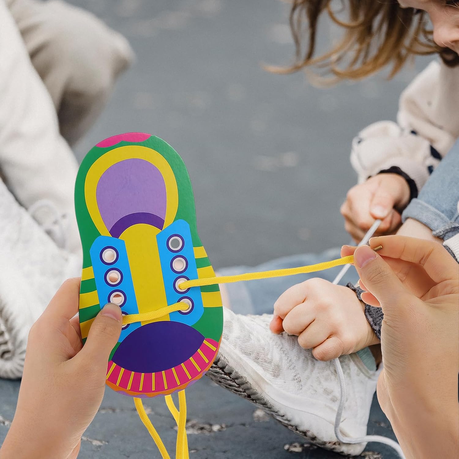NUOBESTY 5 Sets Shoelace Threading Toys Educational Lacing Toys for Kids Learn to Tie Shoelaces Early Childhood Practice Kit 7.08X3.93In