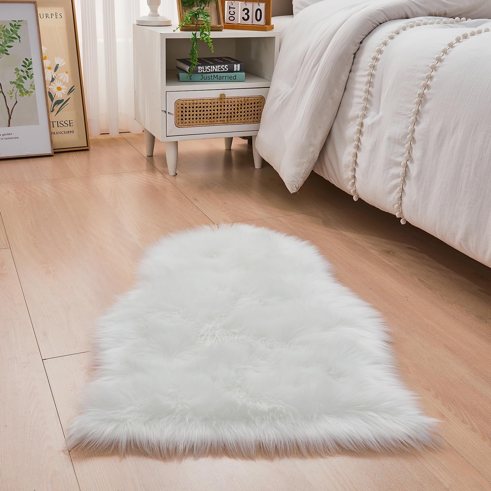 YIHAIC Piel de Oveja sintética, sensación acogedora como auténtica Lana Alfombra de Piel sintética, Man-Made Lujo Lana Alfombra de sofá cojín (Blanco, 60 x 90 cm)