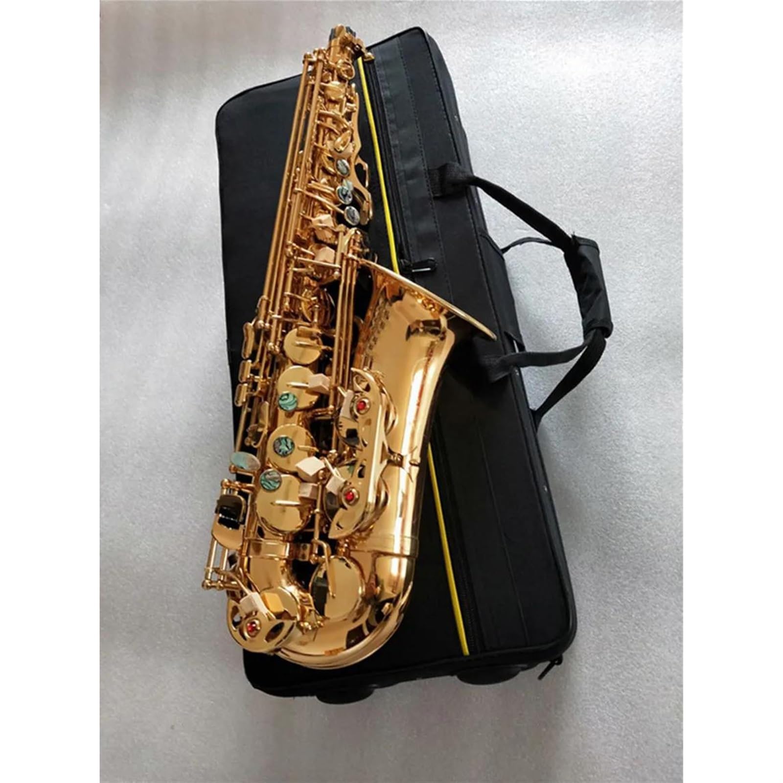 アルトサックス 本体 マウスピース　ケース付き　初心者 Amazon.co.jp: アルトサックス白銅銀メッキゴールドキー