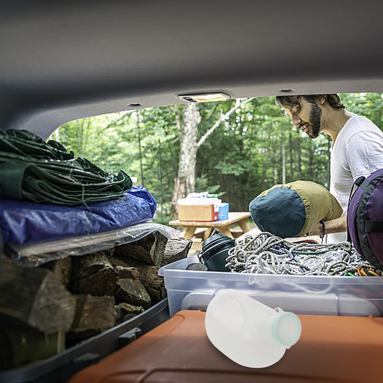 NOLITOY 2000ml Portable Urinal, Plastic Pee Bottles Spill Proof Collection Containers for Car Travel Hospitals Emergency