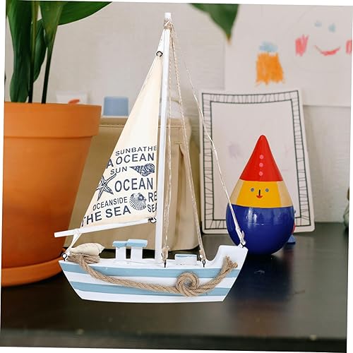 Miniatura 5 de COHEALI Decoración de barco LED, escultura de mesa de velero, decoración del hogar, decoración de casa de playa, velero de madera, mini gabinete de