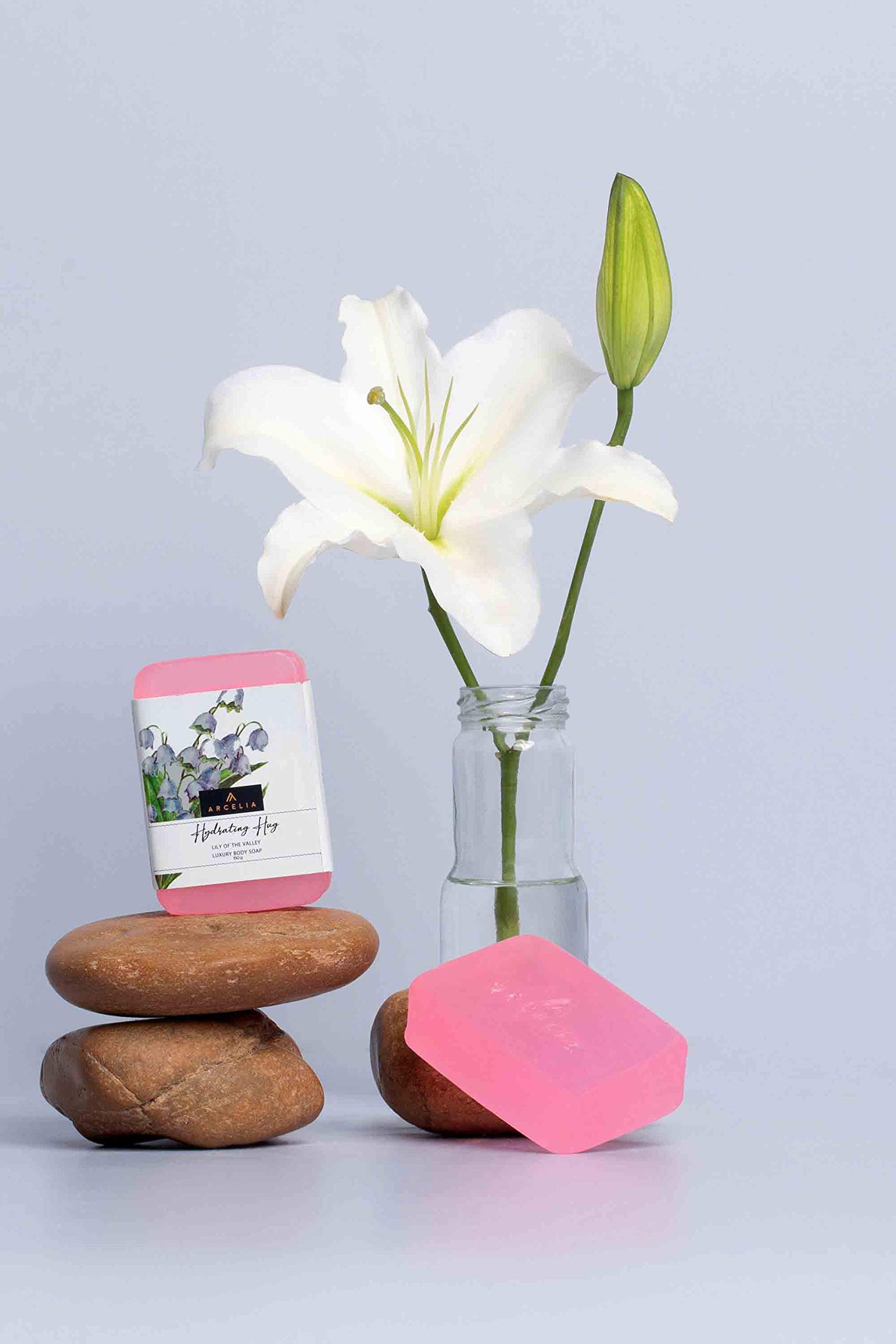 Buy Arcelia by Shoppers Stop Hydrating Hug Luxury Bathing Soap