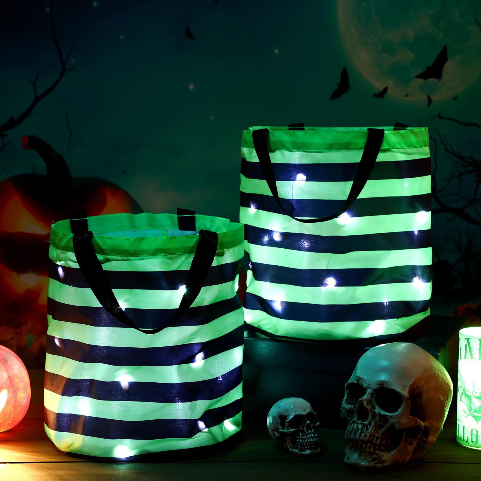 Seaux lumineux DEL Halloween Shappy pour la récolte nocturne