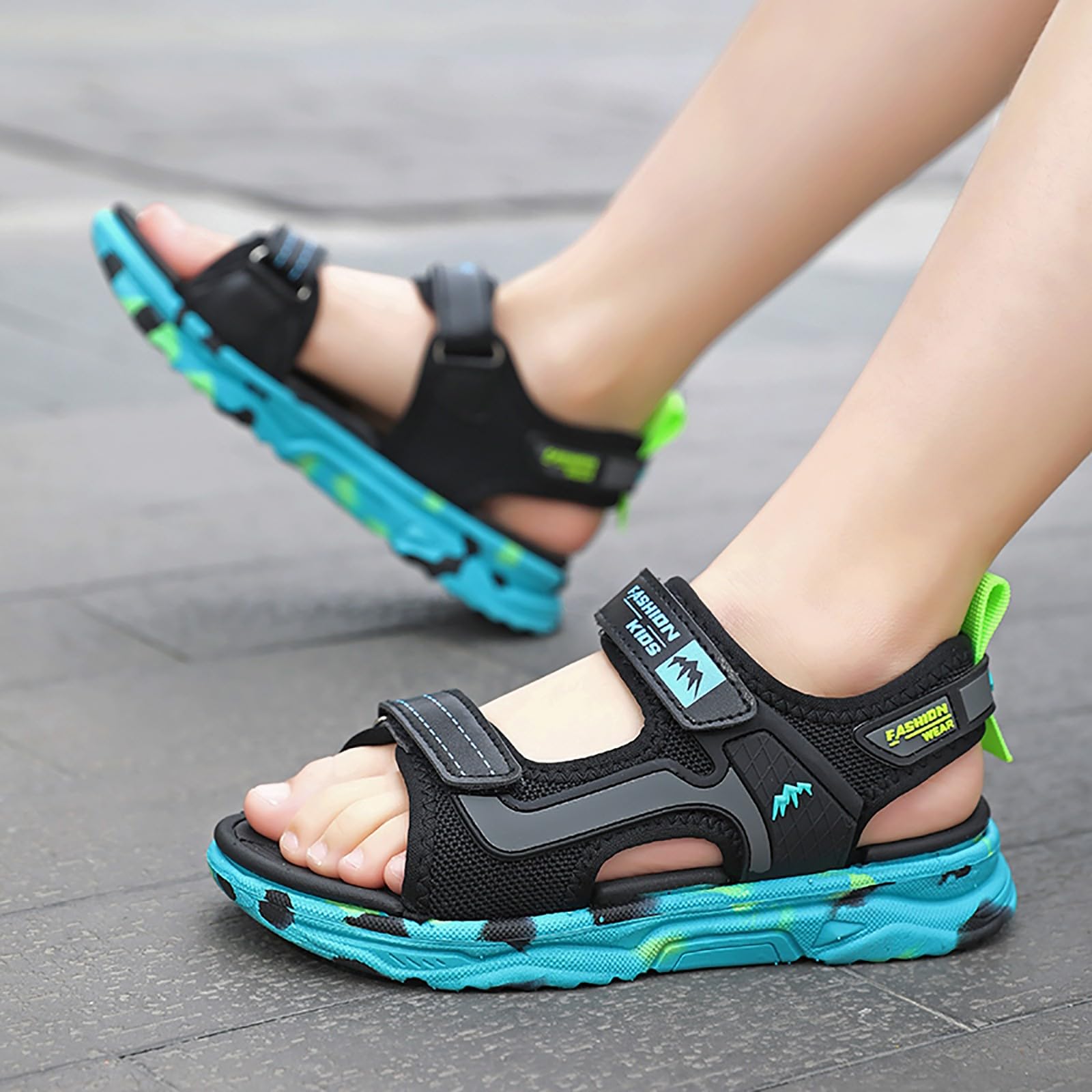 Sandalen für Jungen Kinder Sommer Strand Sandaletten Outdoor Sportsandalen Leicht Sommerschuhe Bequem Barfußsandalen Weiche Sohle Lässige Kindersandalen Wandern Trekkingsandalen Badesandalen