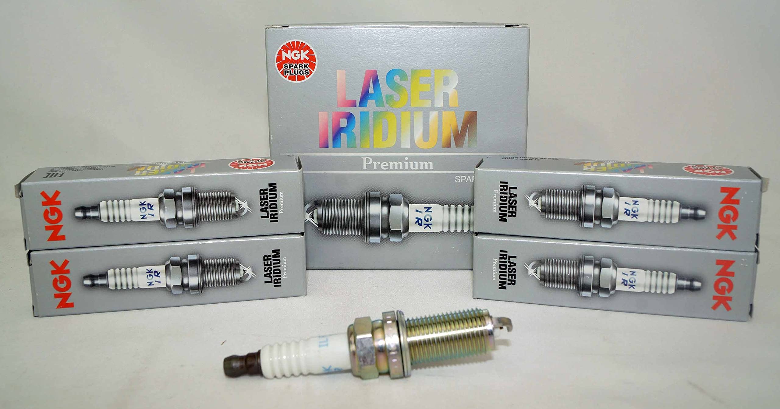 NGK 4904 Spark Plug - Pack of 4 (4904)